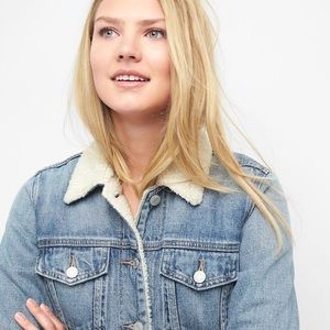 ⏰ONE HOUR SALE⏰GAP Icon Sherpa Collar Denim Jacket